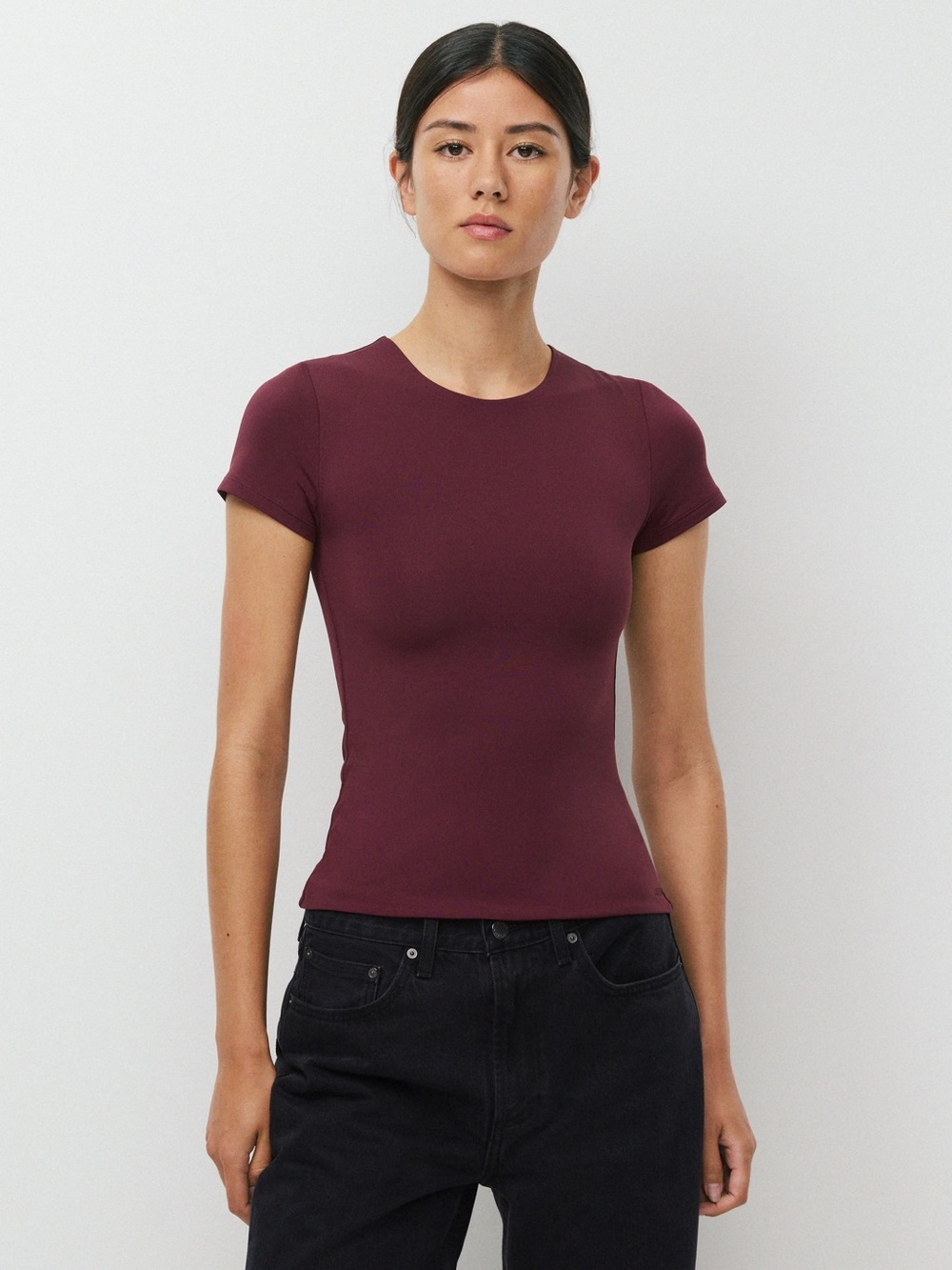 Aritzia Original Contour Marvel Crew T-Shirt Burgundy Tee 2XS New